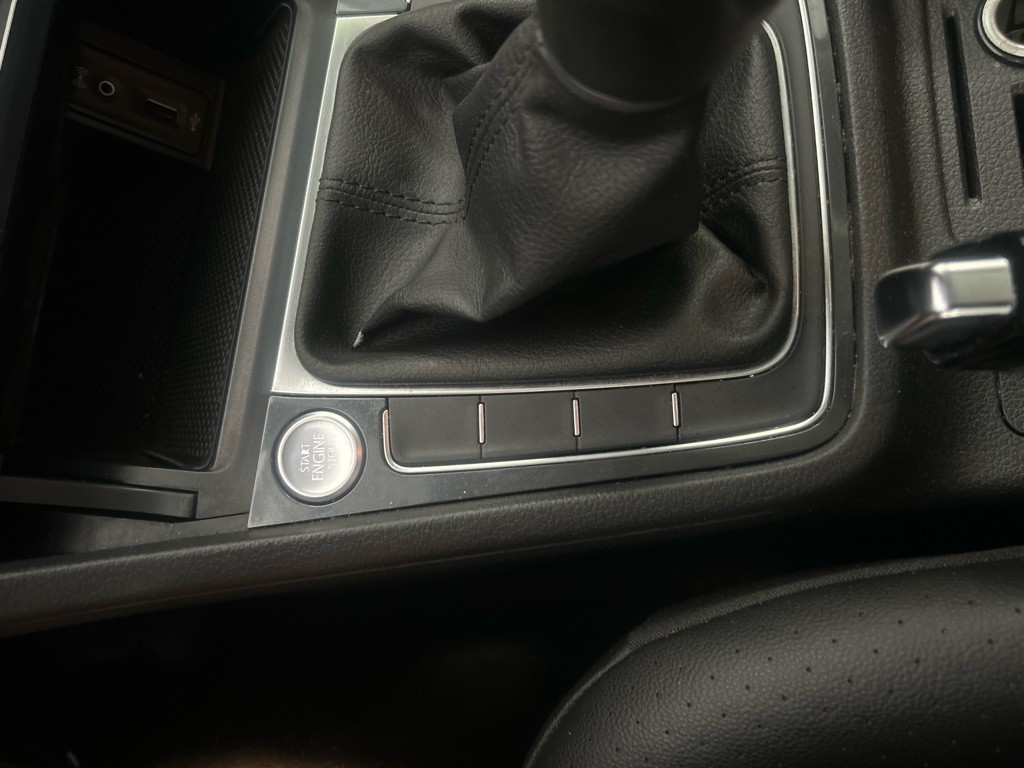 2018 Volkswagen Golf Image 21