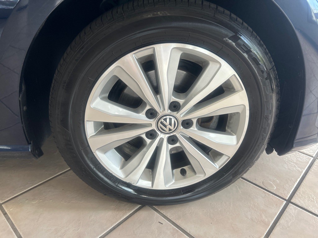 2018 Volkswagen Golf Image 34