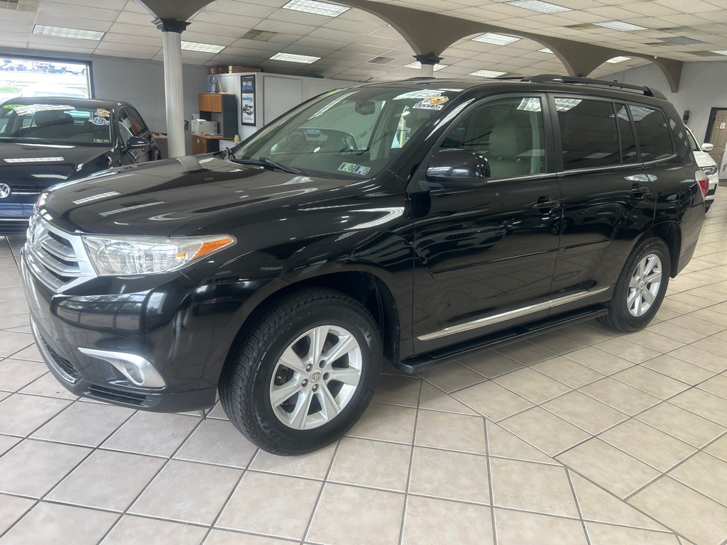 2012 Toyota Highlander Image 1
