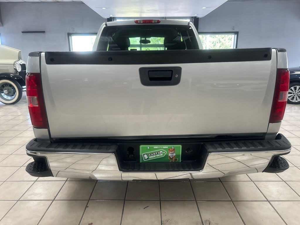 2012 Chevrolet Silverado 1500 Image 3