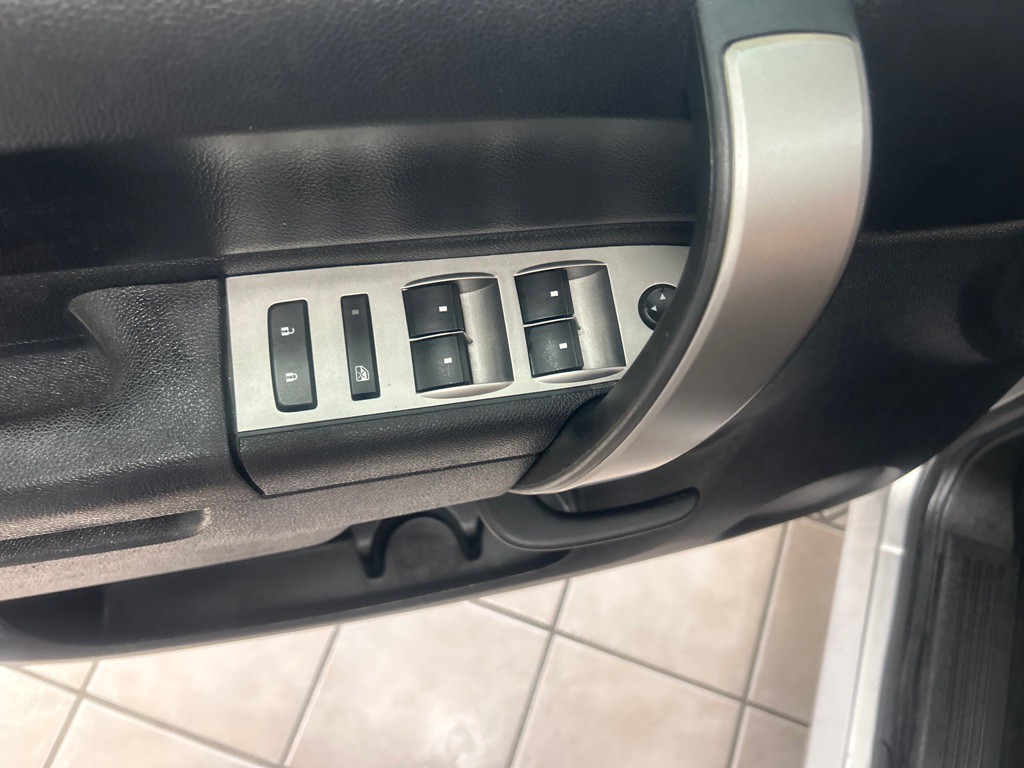 2012 Chevrolet Silverado 1500 Image 11