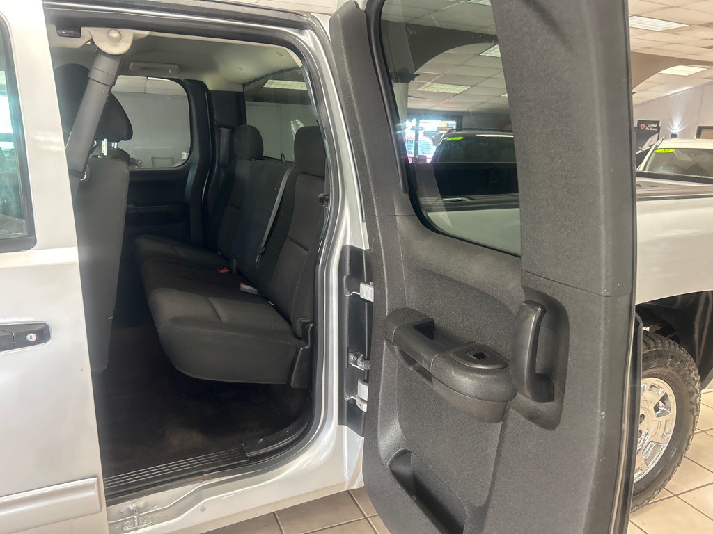 2012 Chevrolet Silverado 1500 Image 19