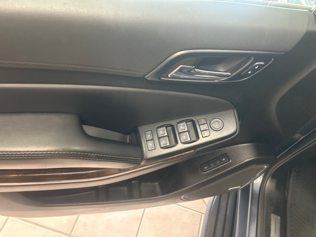 2020 Chevrolet Suburban Image 11