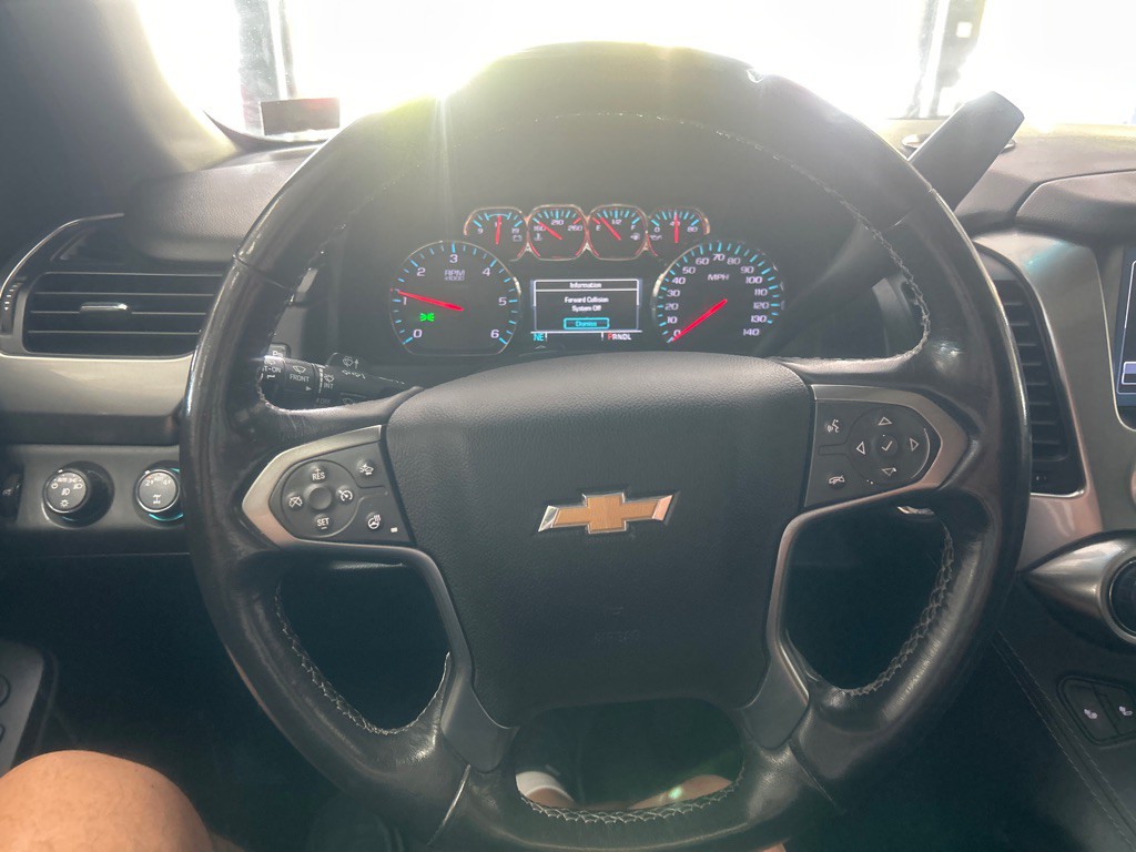 2020 Chevrolet Suburban Image 13