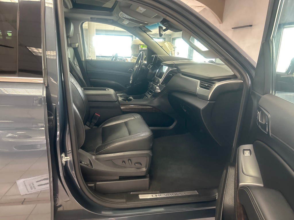2020 Chevrolet Suburban Image 28