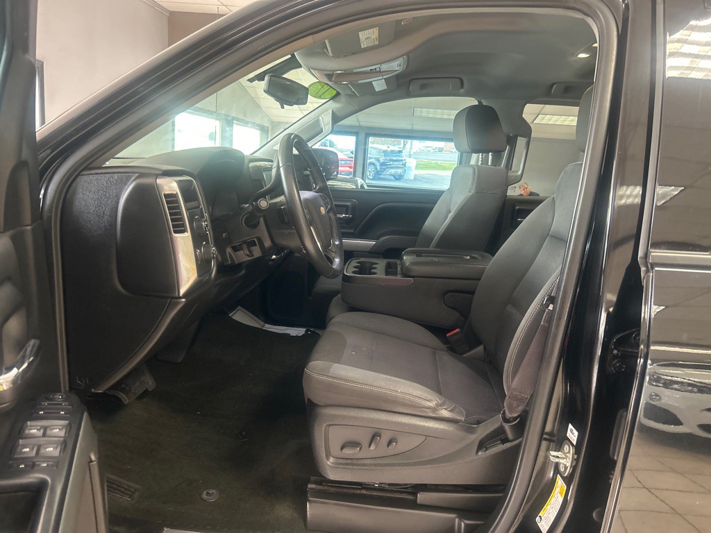 2017 Chevrolet Silverado 1500 Image 11