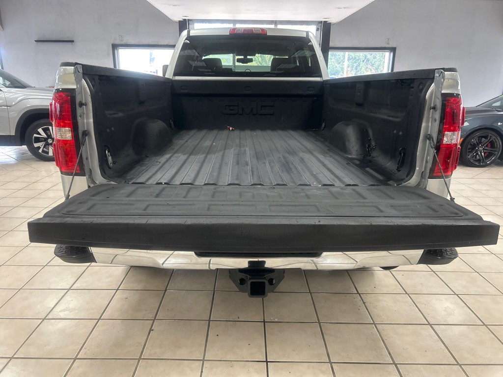 2018 GMC Sierra 2500 Image 25
