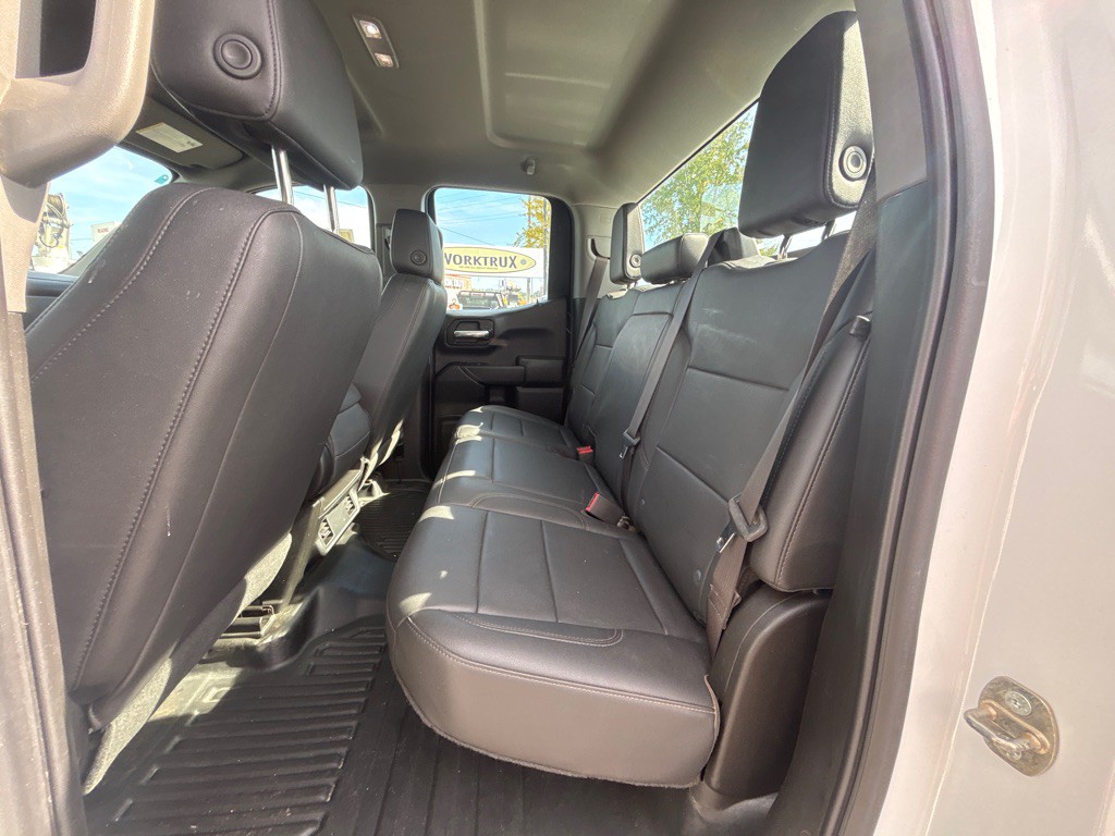 2024 GMC Sierra Image 17