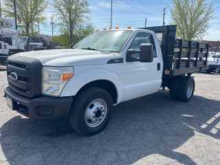 Image for 2015 Ford F-350 Reg Cab Flatbed Stakes ID: 6356217