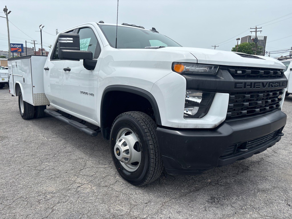 2023 Chevrolet C/K 3500 Image 7