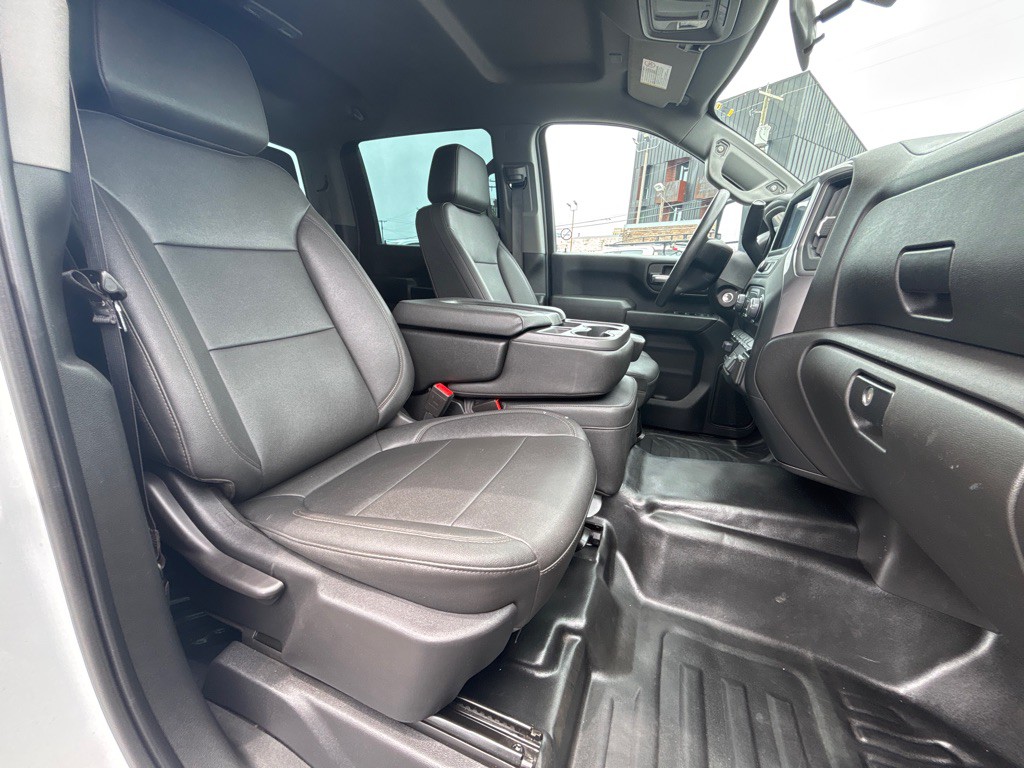 2023 Chevrolet C/K 3500 Image 20