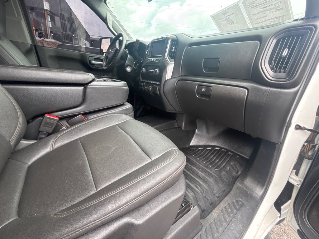 2023 Chevrolet C/K 3500 Image 19