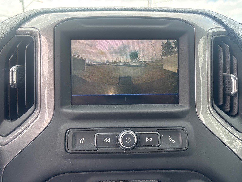 2022 Chevrolet C/K 3500 Image 15