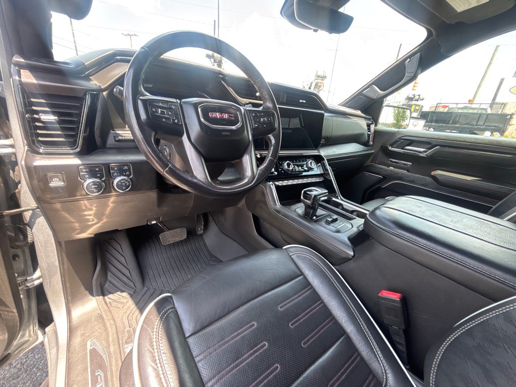 2023 GMC Sierra Image 9