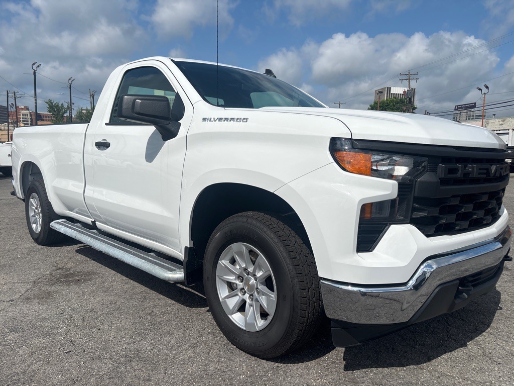 2024 Chevrolet Silverado 1500 Image 7