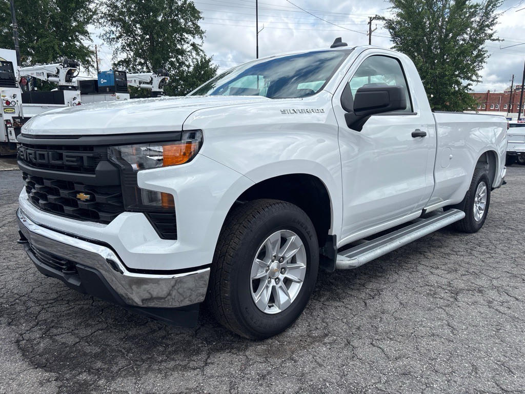 2024 Chevrolet Silverado 1500 Image 1