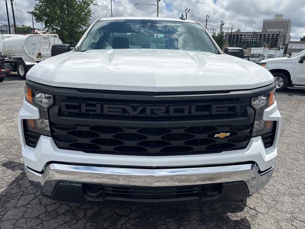 2024 Chevrolet Silverado 1500 Image 8