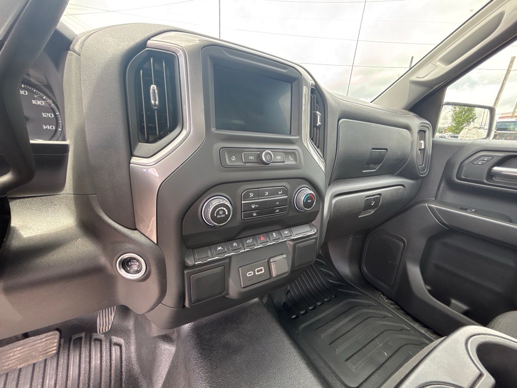 2024 Chevrolet Silverado 1500 Image 13