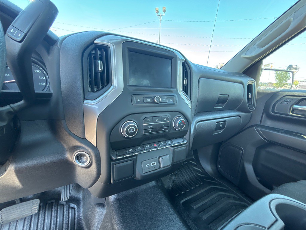 2024 Chevrolet Silverado 1500 Image 13
