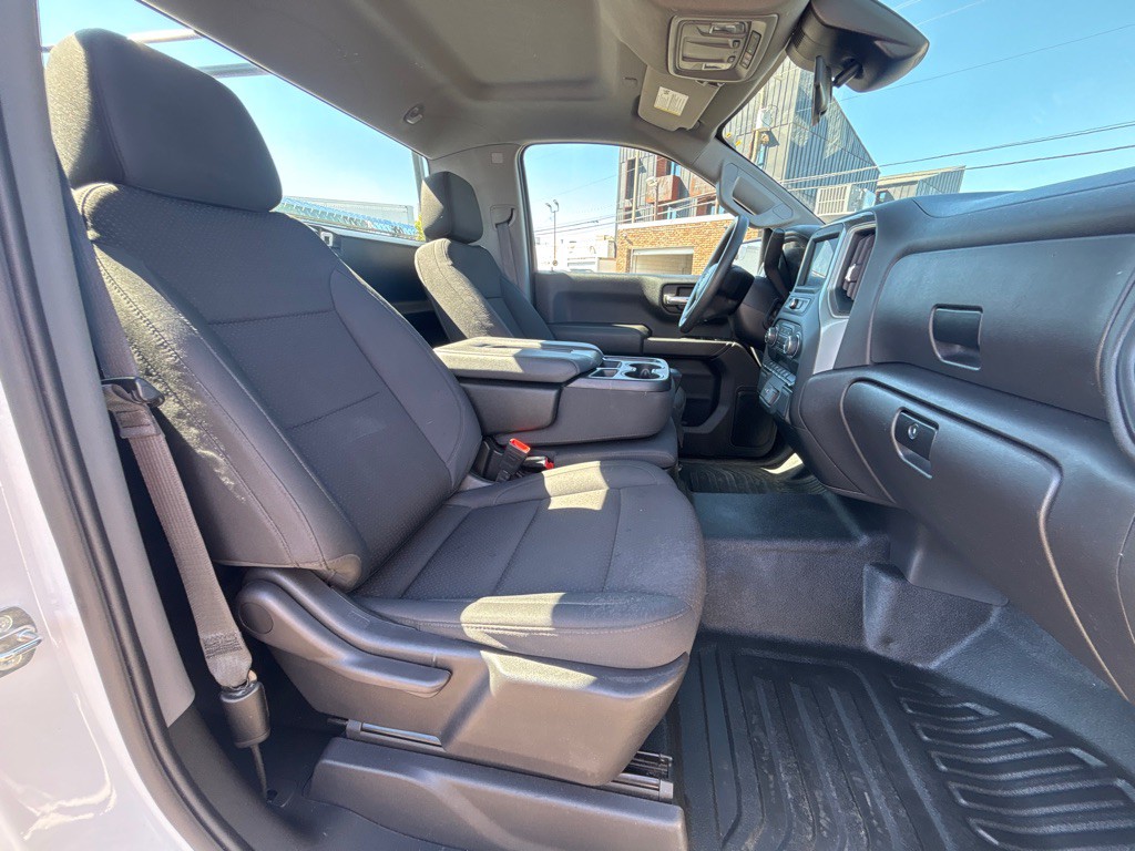 2024 Chevrolet Silverado 1500 Image 18