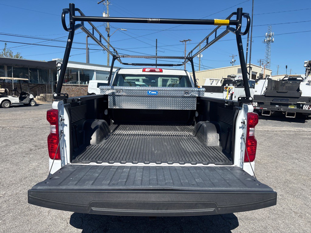 2024 Chevrolet Silverado 1500 Image 21