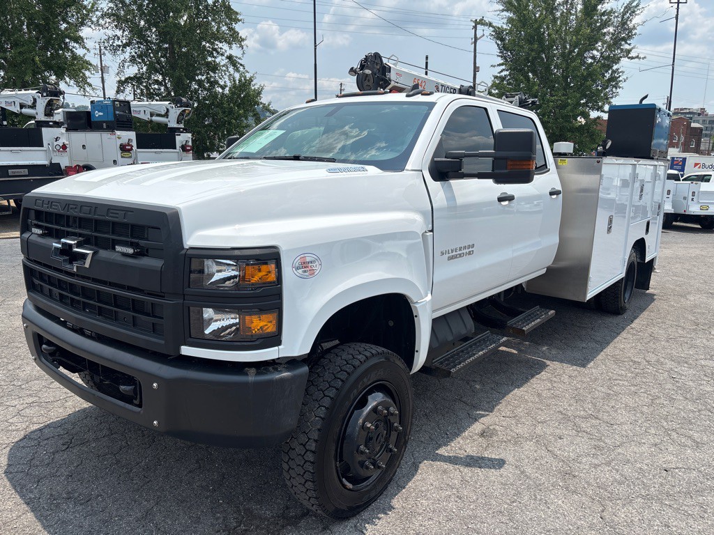 2022 Chevrolet 6500 Image 8