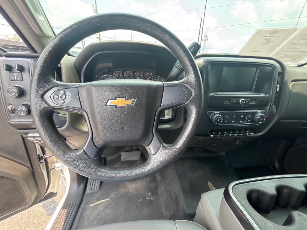 2022 Chevrolet 6500 Image 18