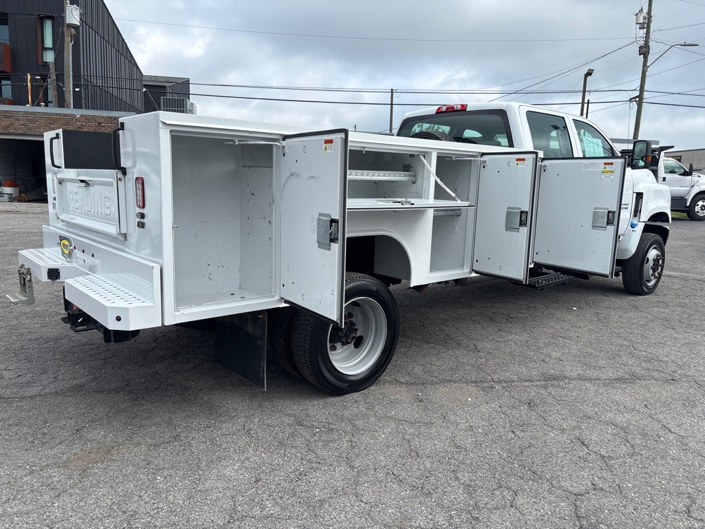 2022 Chevrolet 5500 Image 23