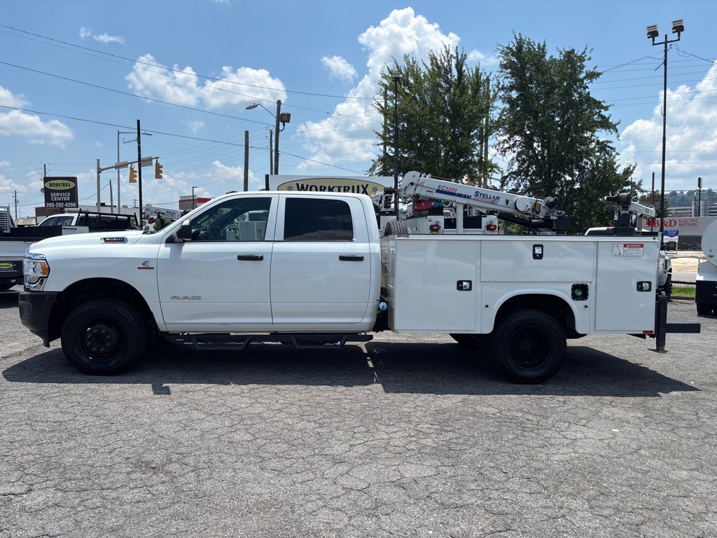 2022 RAM 3500 Image 4