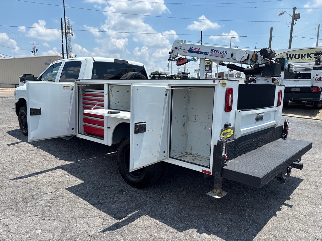 2022 RAM 3500 Image 28