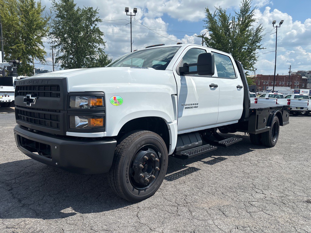 2023 Chevrolet Silverado 1500 Image 1