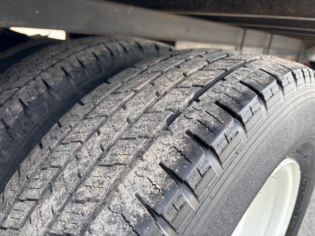 2023 Ford E-350 Image 21