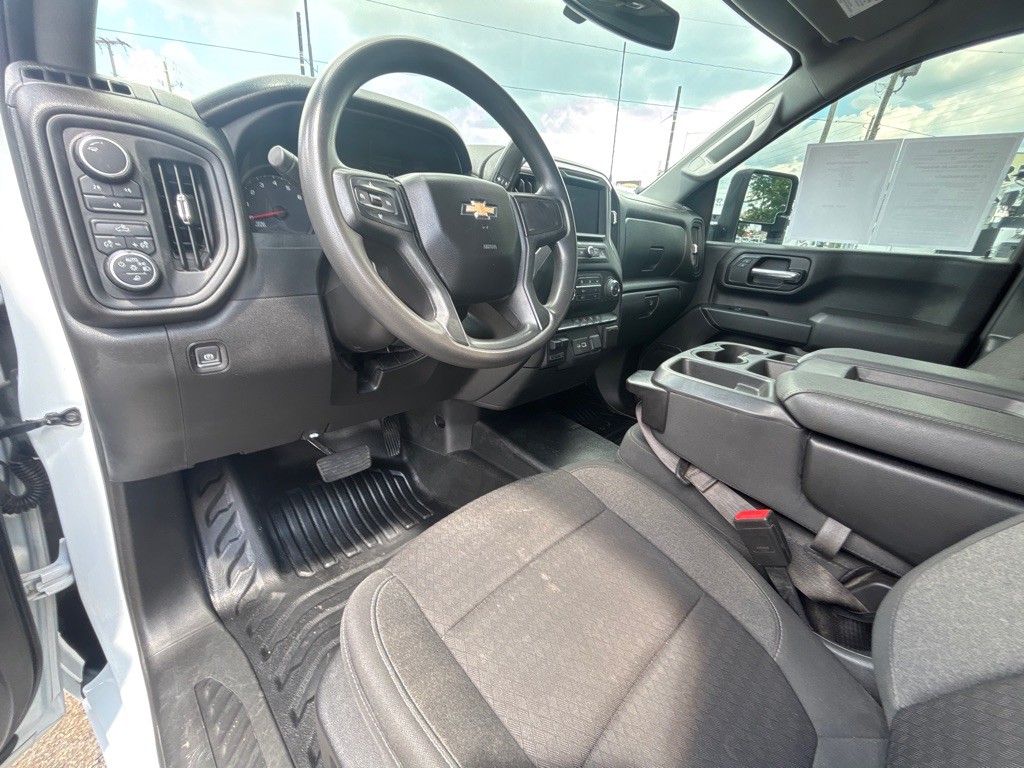 2022 Chevrolet C/K 2500 Image 9