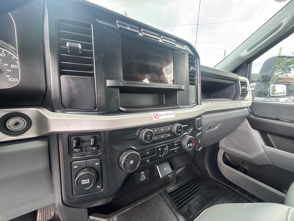2023 Ford F-350 Image 14