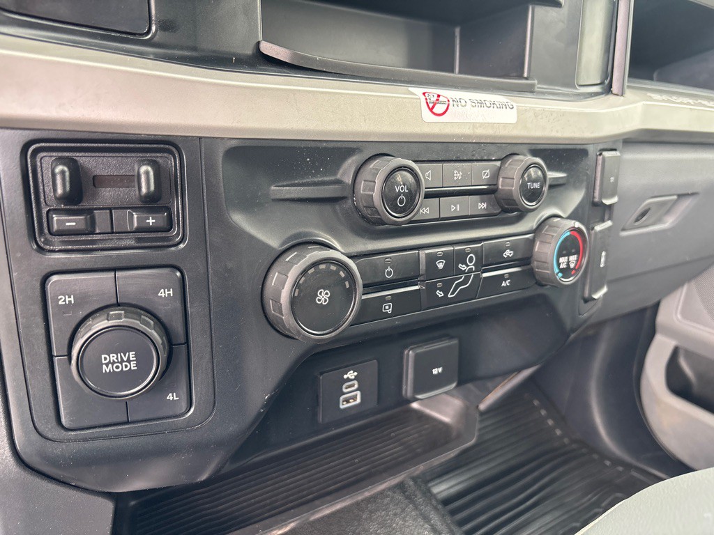 2023 Ford F-350 Image 15