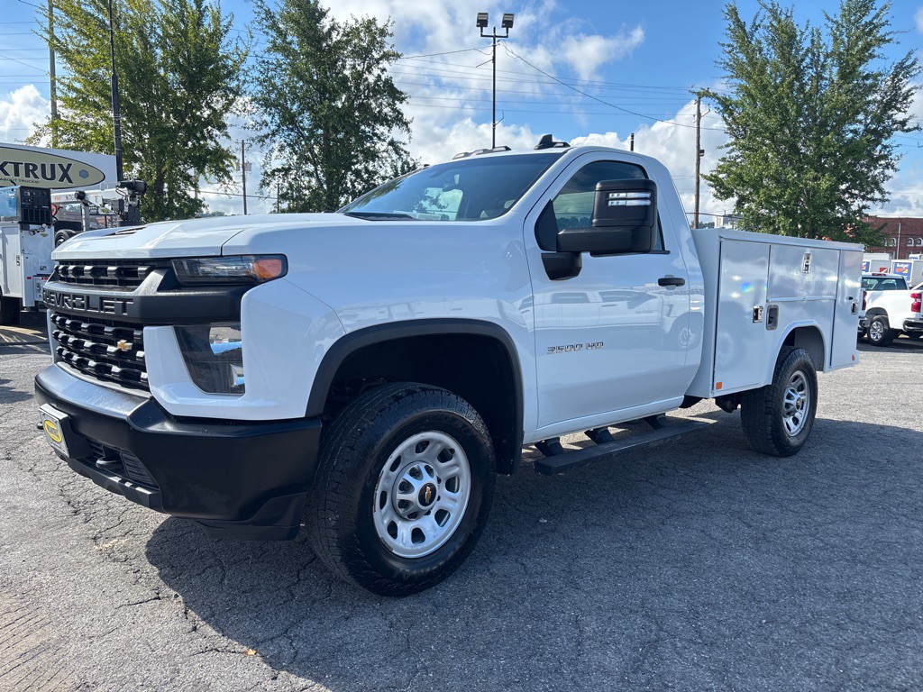 2022 Chevrolet C/K 3500 Image 1
