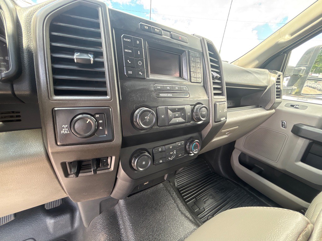 2022 Ford F-250 Image 15