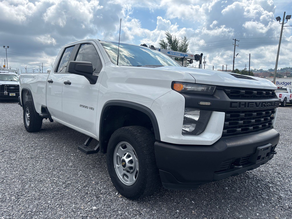 2020 Chevrolet Silverado 1500 Image 2