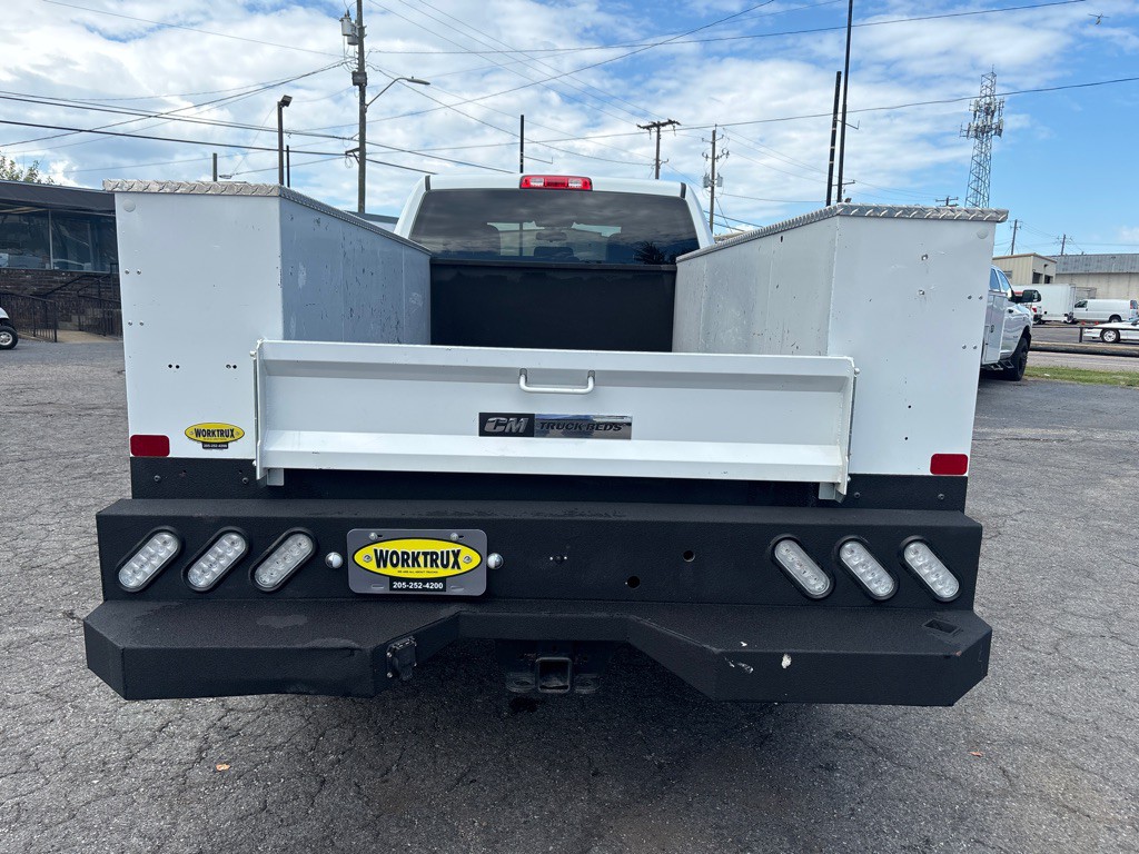 2023 RAM 3500 Image 4