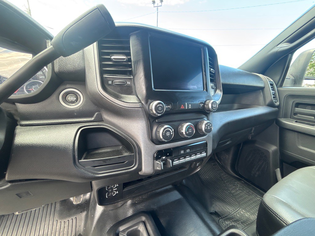 2023 RAM 3500 Image 14
