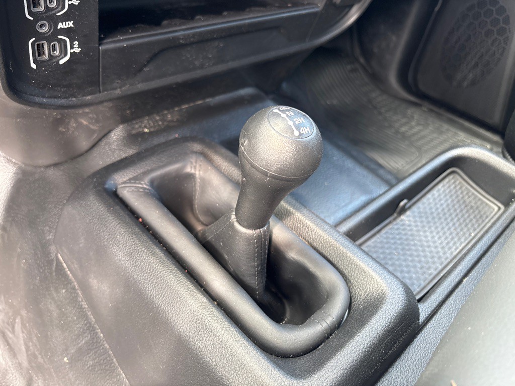 2023 RAM 3500 Image 15
