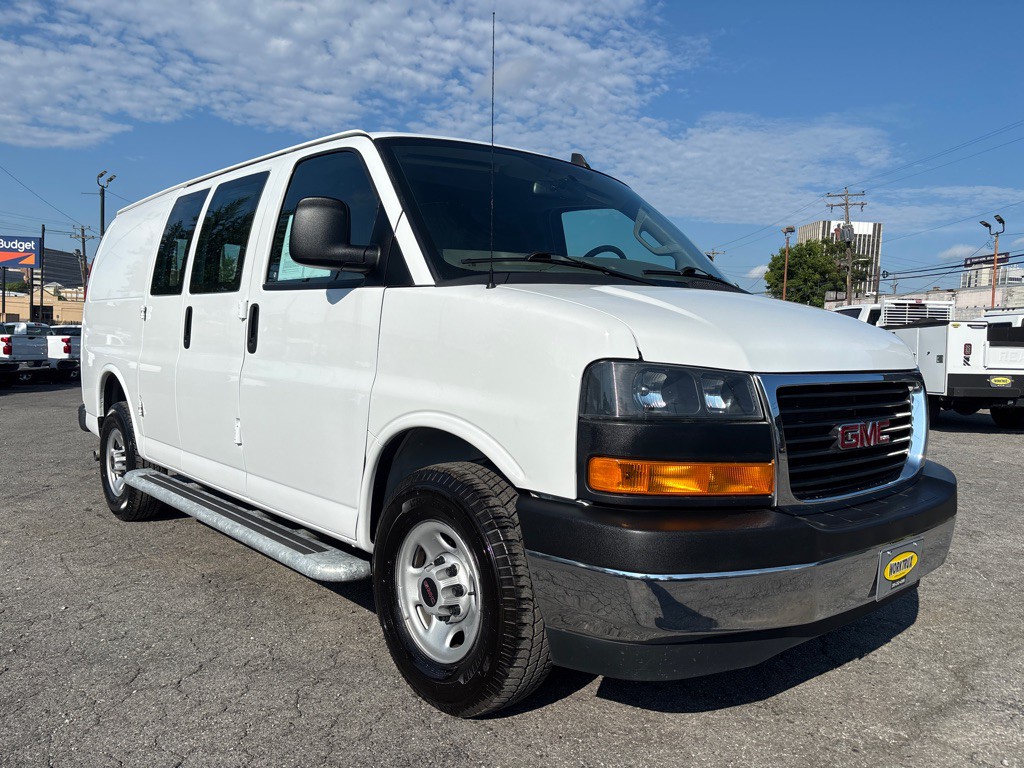 2023 GMC G2500 Image 7