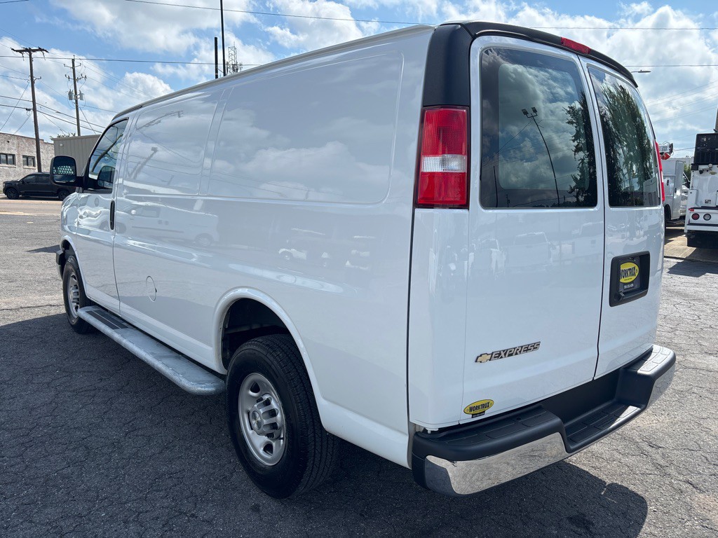 2023 Chevrolet Silverado 2500 Image 3