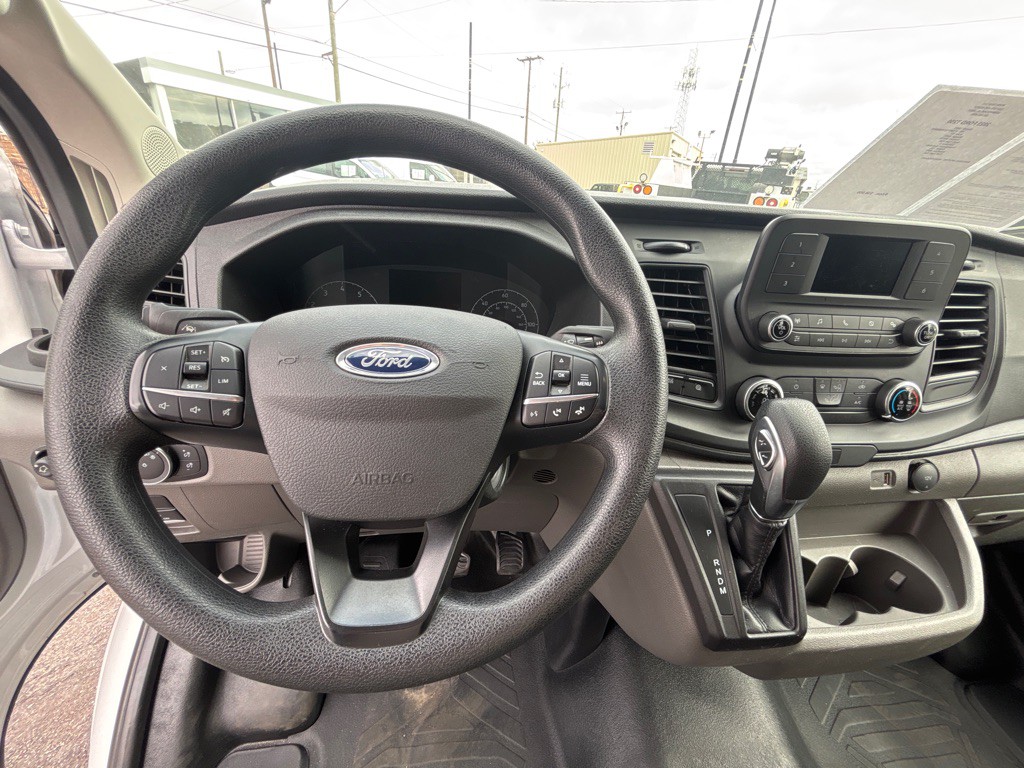 2023 Ford T250 Image 10
