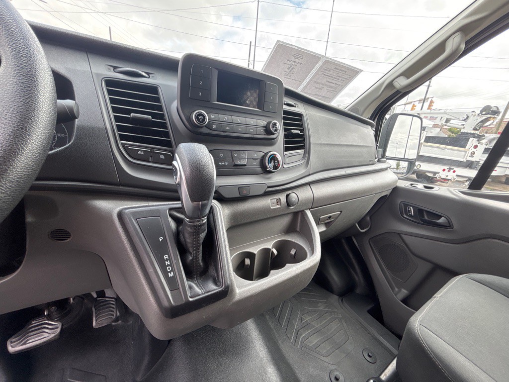 2023 Ford T250 Image 14