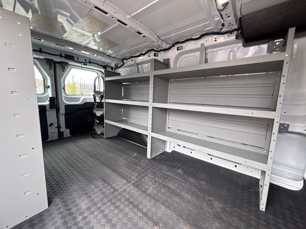 2023 Ford T250 Image 22