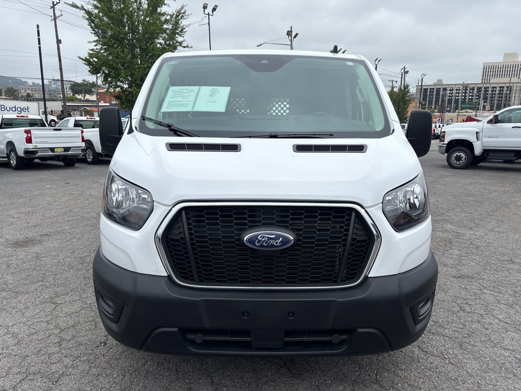 2023 Ford T250 Image 8