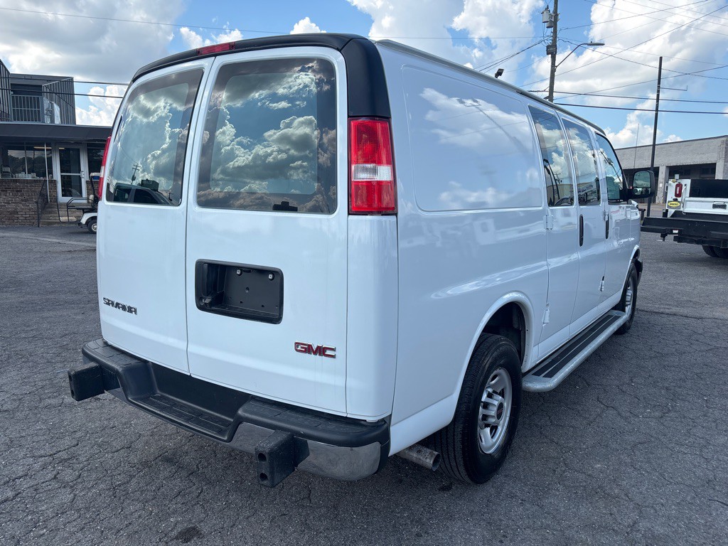 2023 GMC G2500 Image 5