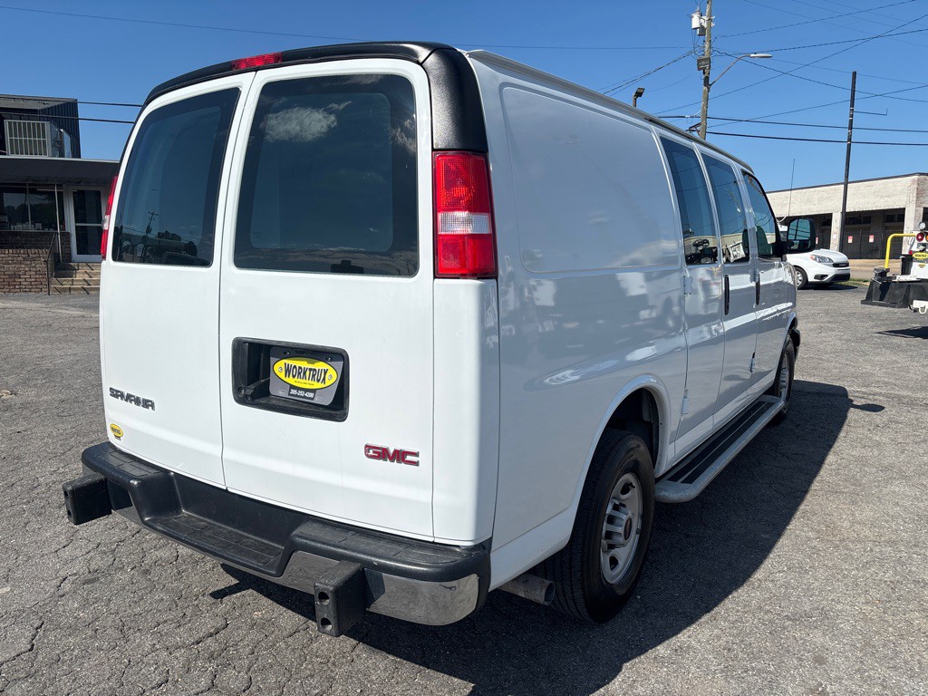 2023 GMC G2500 Image 5