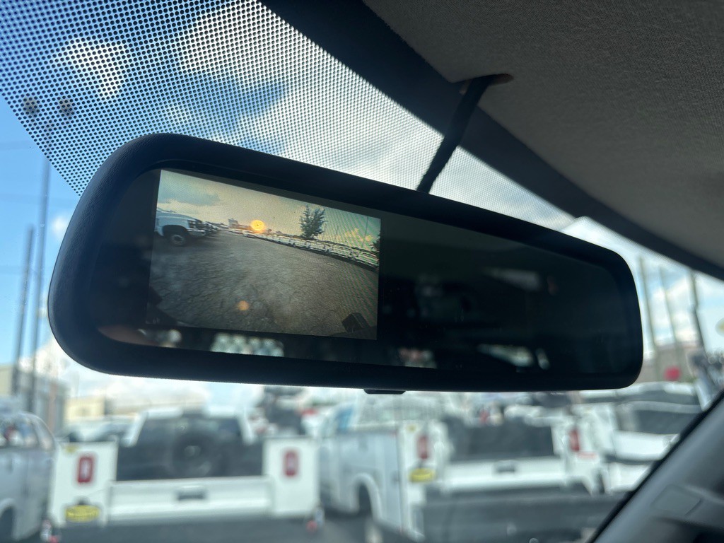 2023 GMC G2500 Image 14